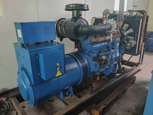 汉源100kW柴油发电机组使用多级机油有哪些优缺点？